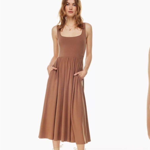 Aritzia Lavender midi-length dress size small - Picture 2 of 4